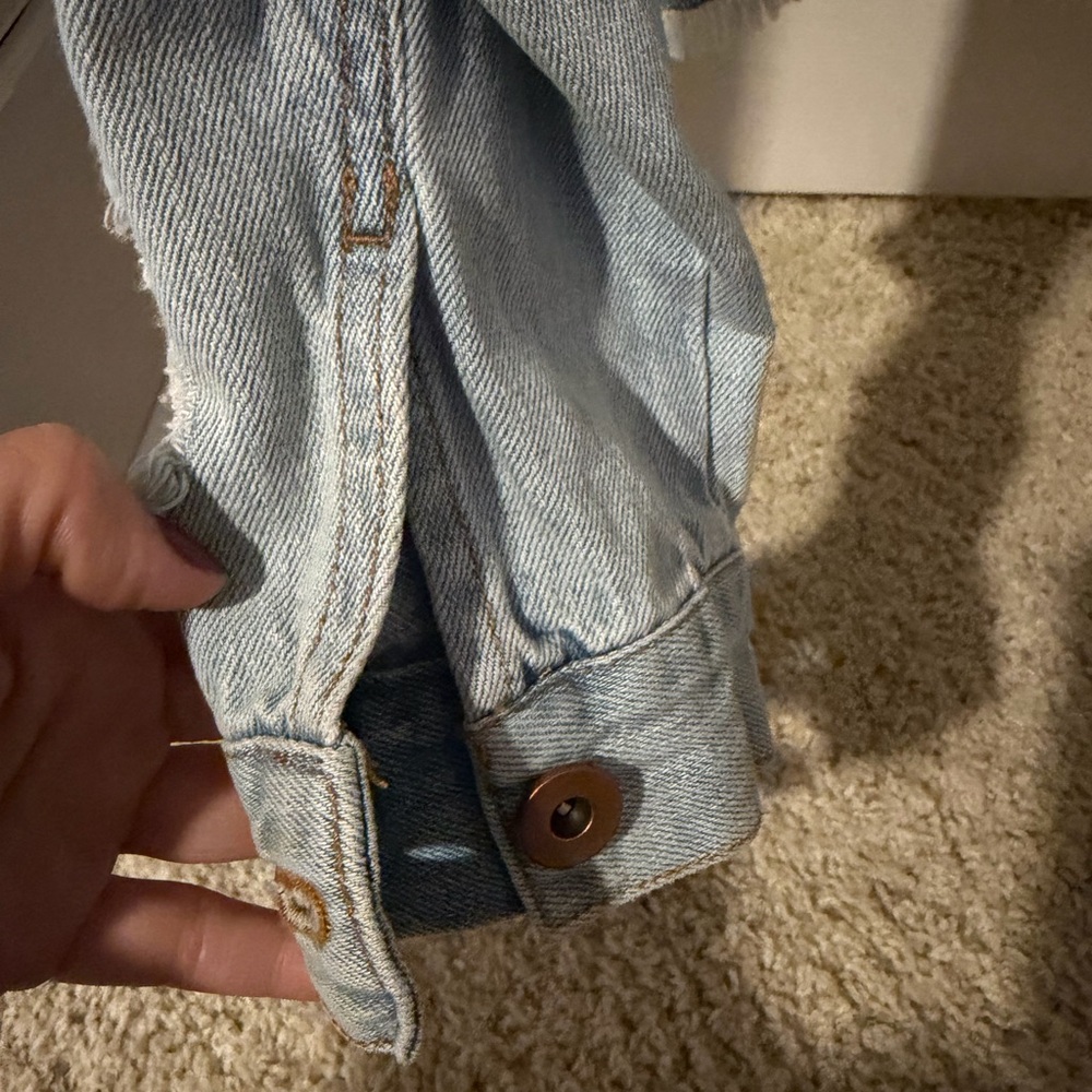 Wild Fable Super Soft Light Blue Distressed Jean Jacket - Picture 6 of 8